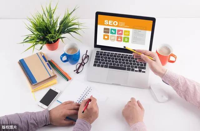 李沁正式加入内娱老弓姐